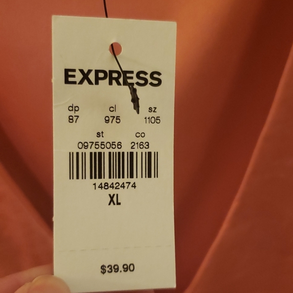 Express blouse. - Picture 2 of 4